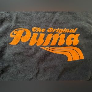 The Original Puma shirt. Medium / Blue.